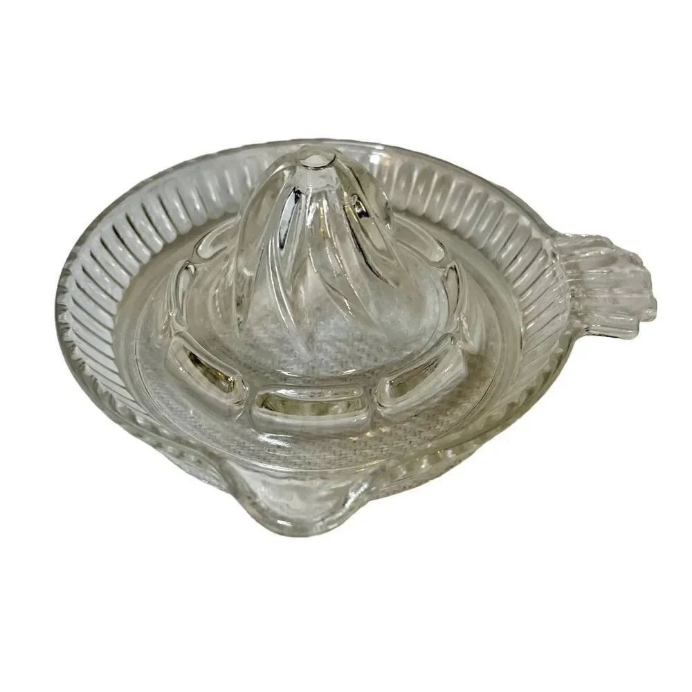 Vintage Clear Glass Hand Juicer Reamer With Lip And Handle Rib Design